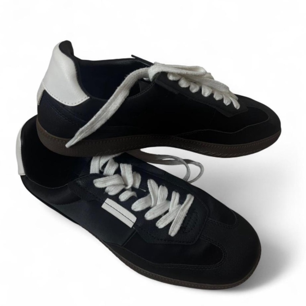 Steve Madden Black and White Sneakers